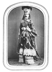 Carte de visite de Charles Frederick Worth (1825-95) en costume de fantaisie, vers 1860